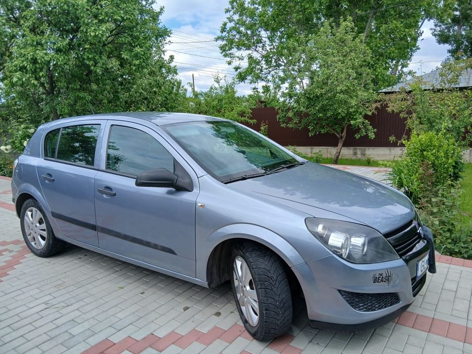 Opel Astra h 1.6 benzina