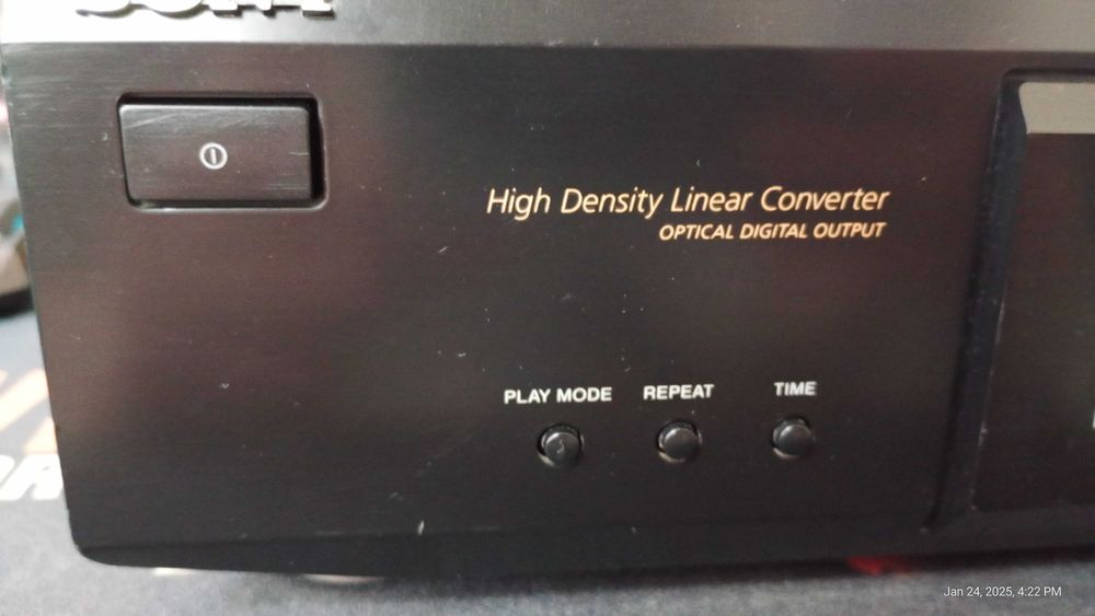 CD плеър Sony CDP XE-330 и магнетофон Unitra ZK-120 Grundig