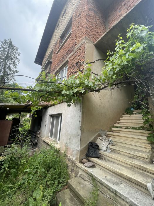 Къща в центъра на град Вършец