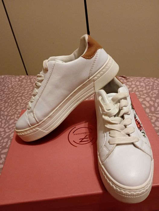 Adidași de dama nr.36