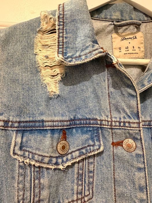 Geaca de blugi perfecta pentru tinute casual de la Denim Co