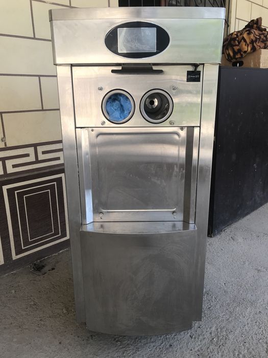 Морожный аппарат