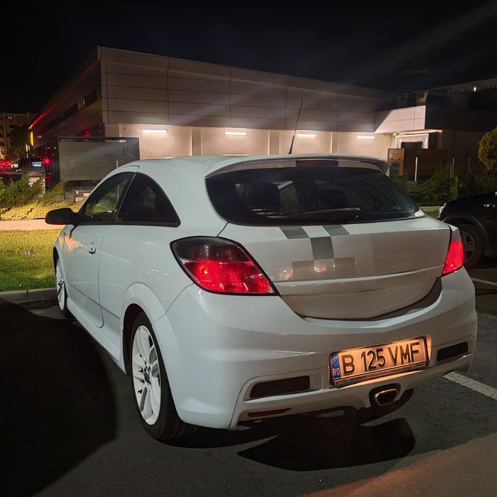 Opel Astra H gtc 2008