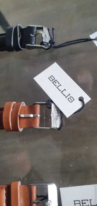 Часовници на едро