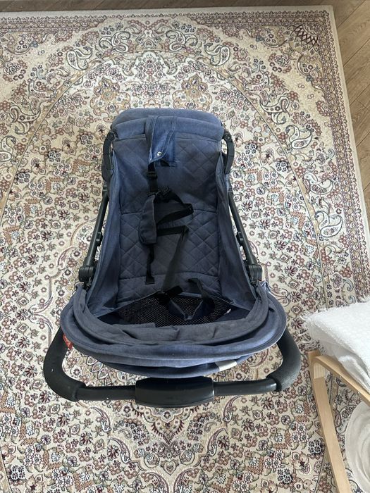 Продам детскую коляску