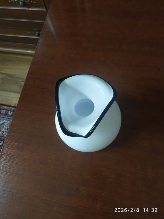 Рубиновая хрустальная ваза СССР .