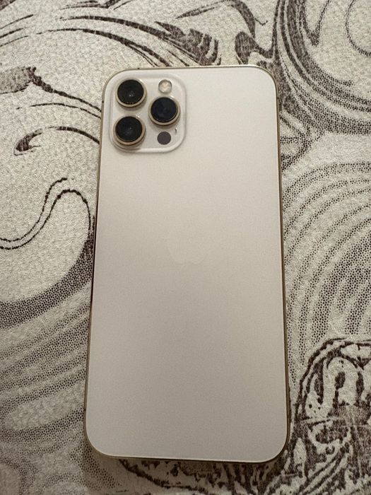 Айфон 12про мах 256 Гб ямкость 83