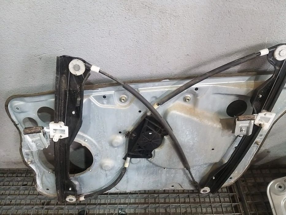 Macara geam electric stanga fata skoda fabia 1 6y 6y1837751q