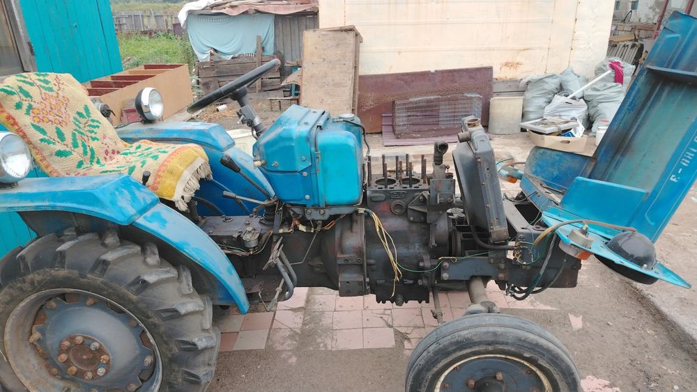 Продам мини трактор feng Shou 180-3