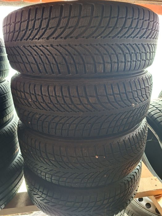 4 бр. Michelin Latitude Alpin LA2 235 65 17 Зимни гуми
