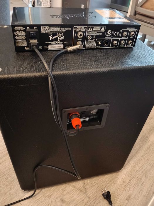 Amplificator chitara bass Fender Rumble