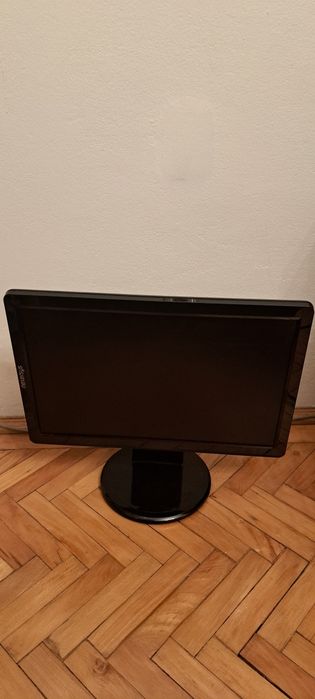 Monitor pc impecabil 21 inch,pret negociabil
