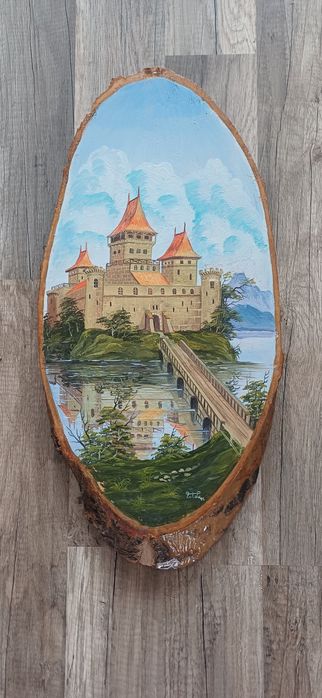 Tablouri pictate pe trunchi de copac