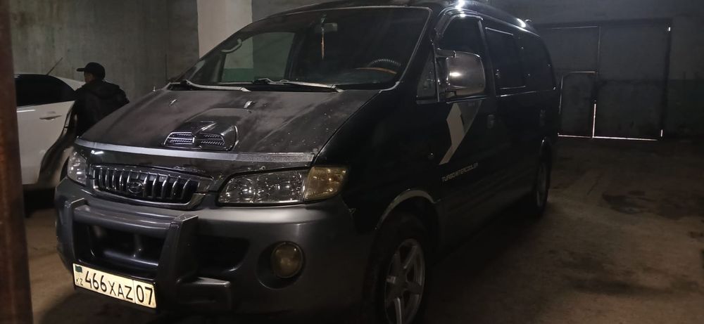 Продам микроавтобус Hyundai Starex