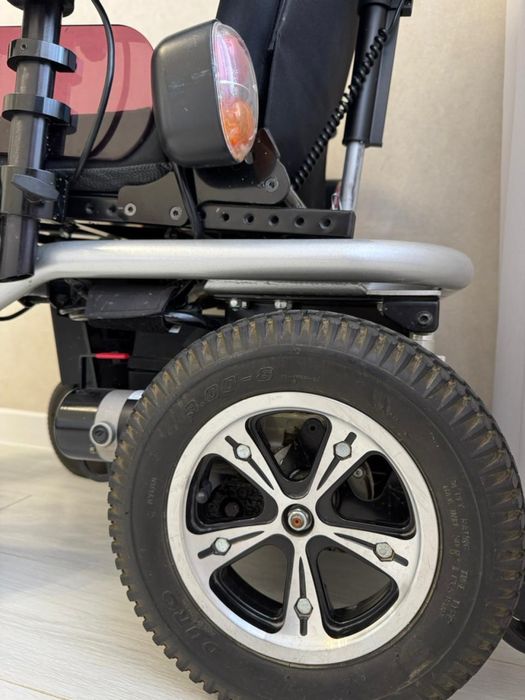 Инвалидная электроколяска