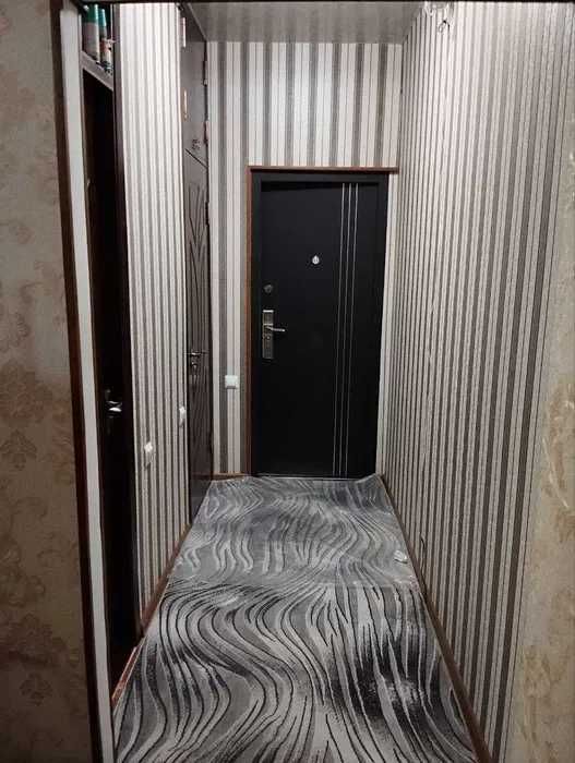 Метро Буюк Ипак йули 2в3 Художников