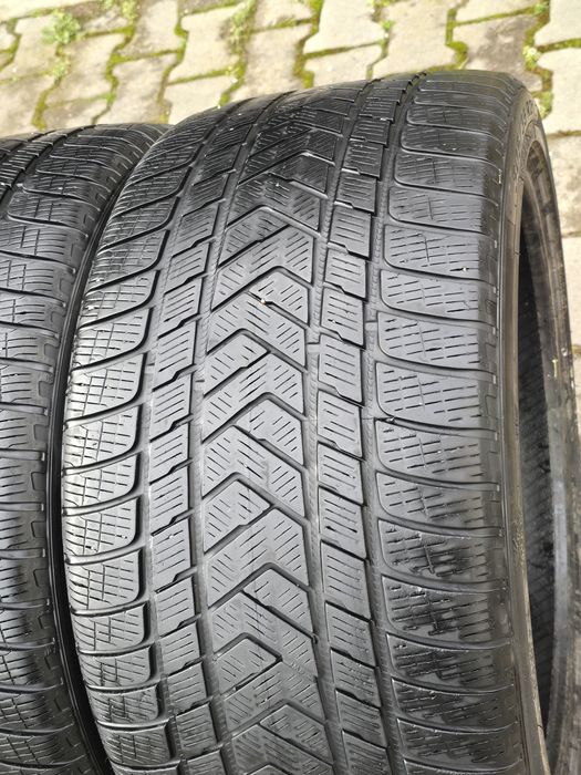 305 30 21 Pirelli