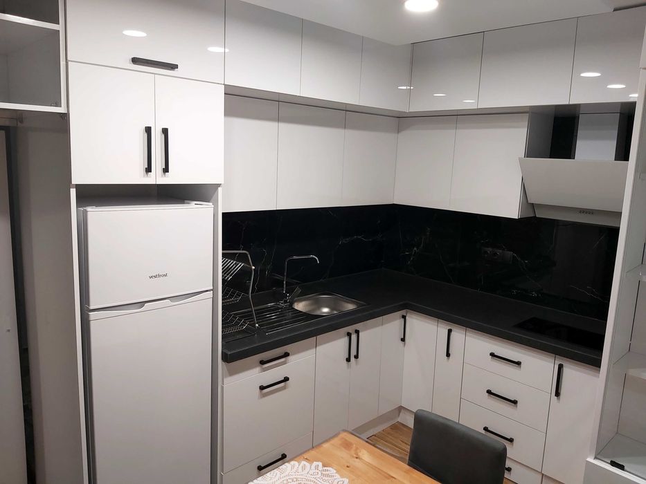 Дава се под наем Двустаен апартамент в София, Връбница 2 - 65 кв.м за 750 € - Снимка #3