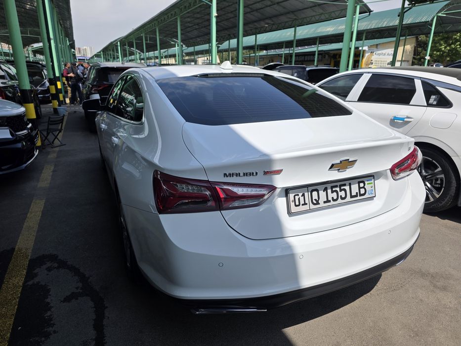 Chevrolet Malibu 2    2.0 turbo