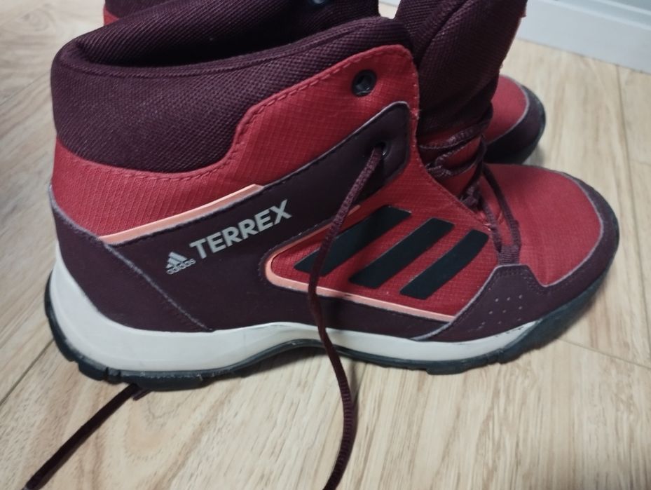 Боти , Маратонки Адидас , Adidas