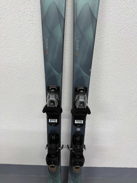 schi atomic cloud q8 L161cm si 147cm
