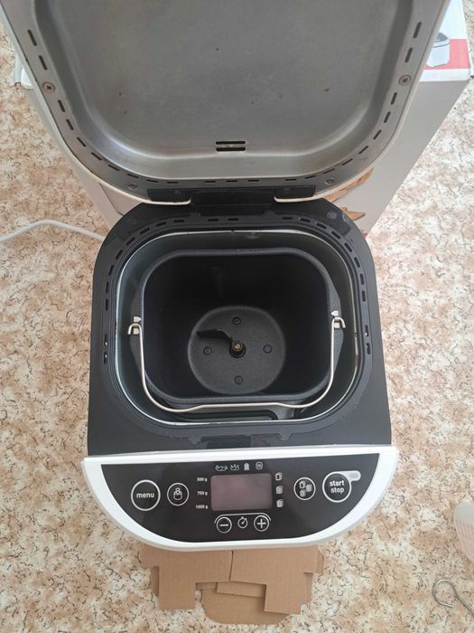 Хлебопекарна Tefal в идеално състояние