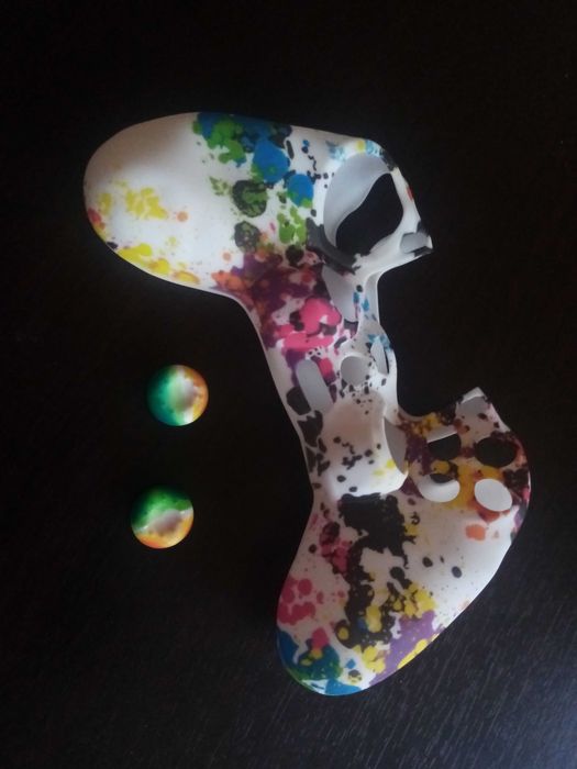 Продавам протектор за контролер PS 4