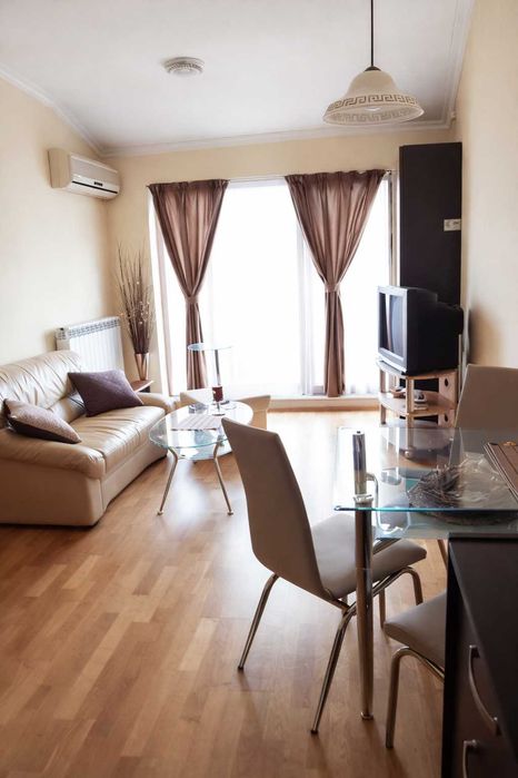 Дава се под наем Двустаен апартамент в София, Драгалевци - 54 кв.м за 700 € - Снимка #1