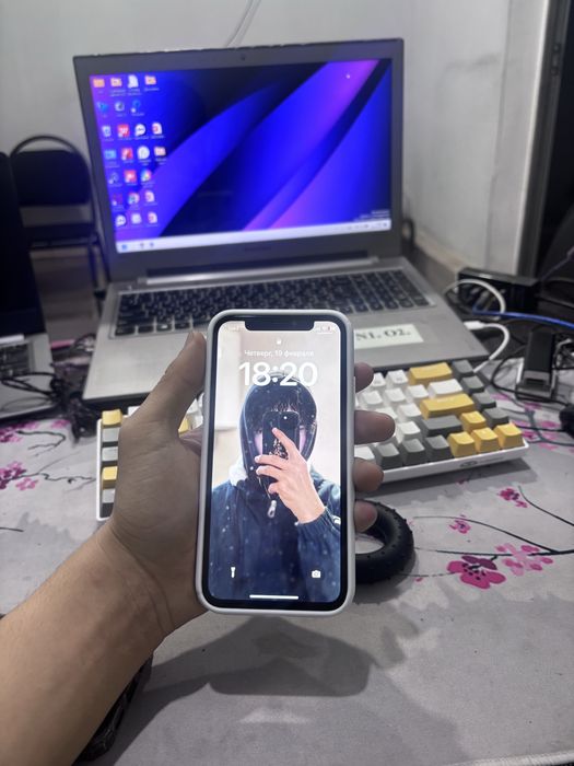 Айфон.  х   256