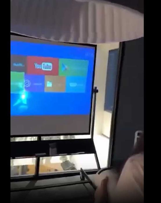 proyektor Aqlli Proyektor Kstrong