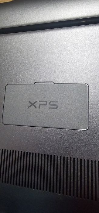 Leptop dell  xps