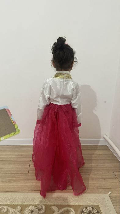 Прокатқа Корей елінің көйлегі