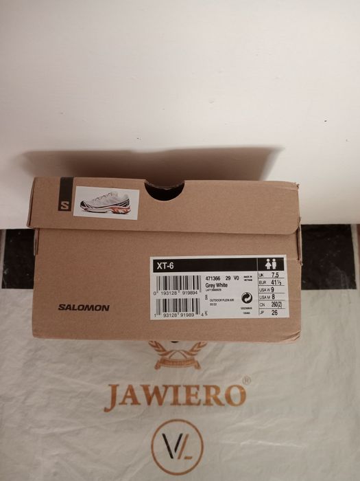 Продам.Кроссовки.