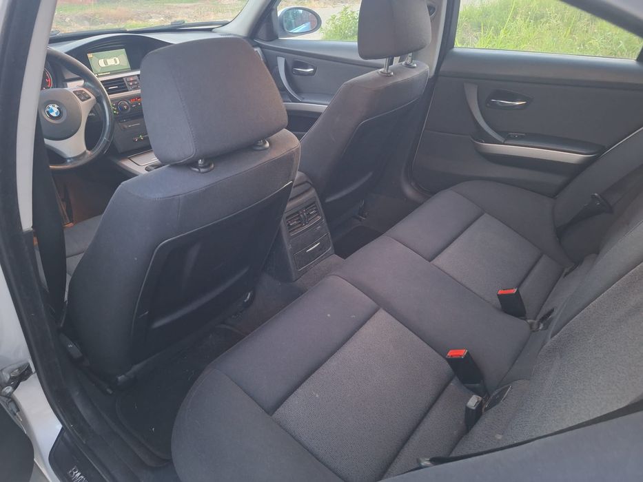 BMW 3 Series 0 — imagine 4