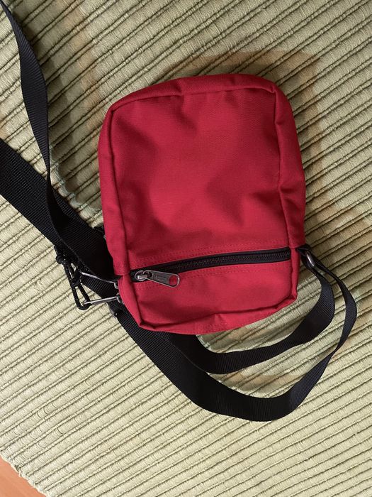 Easpack чантичка и подарък