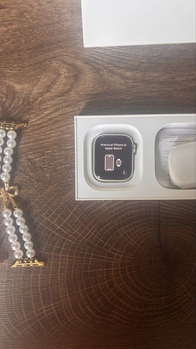 Apple   watch   9