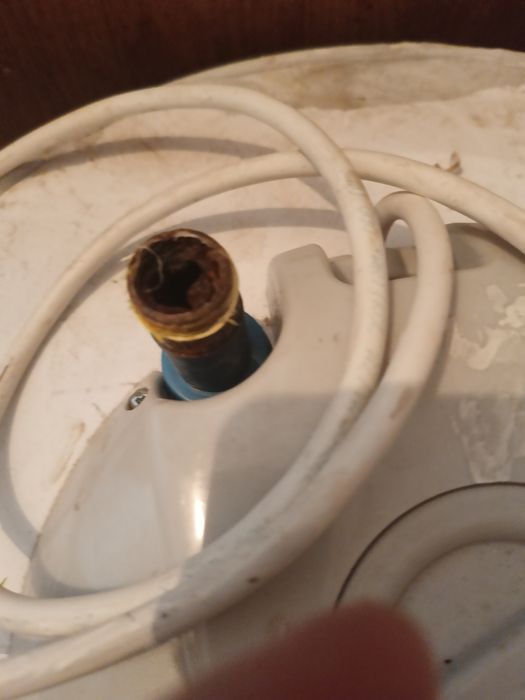 Продам аристон 80-литр