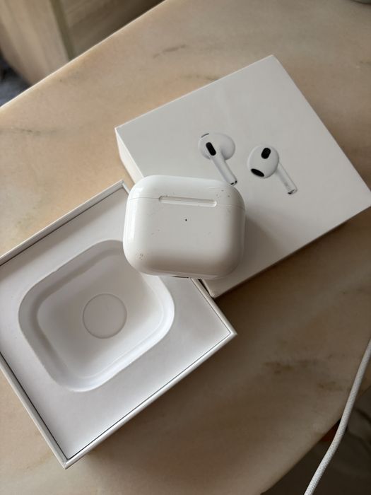 Vand AirPods 3.