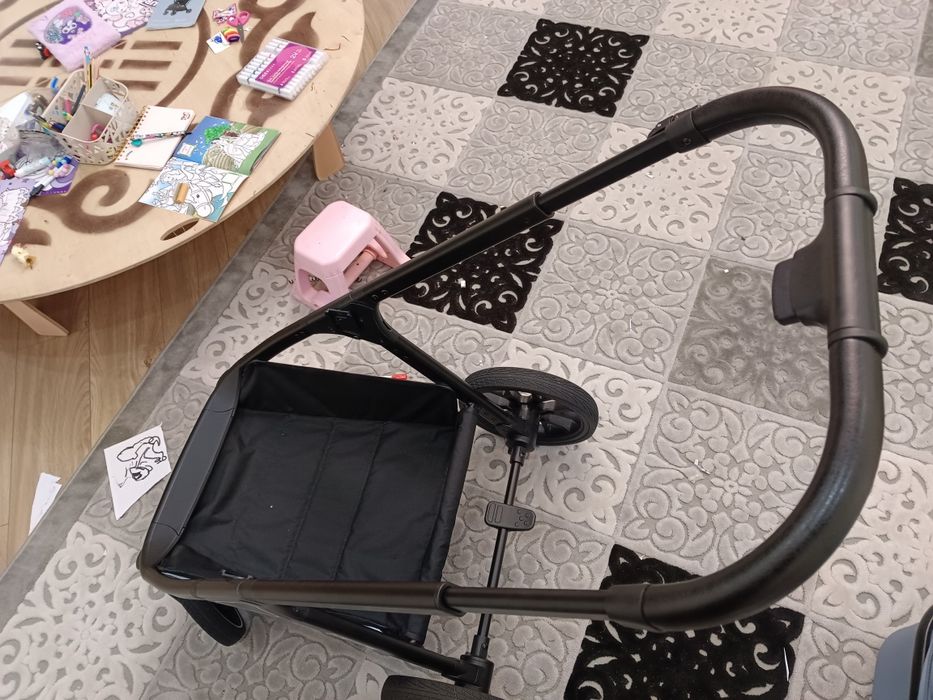 Продам Детскую коляску