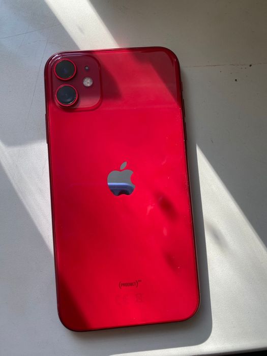 Продам айфон 11 64гб