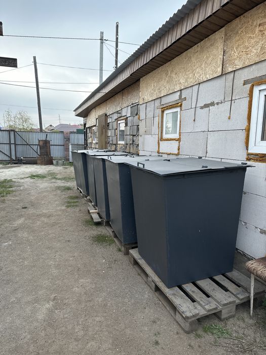 Продам мусорные контейнеры
