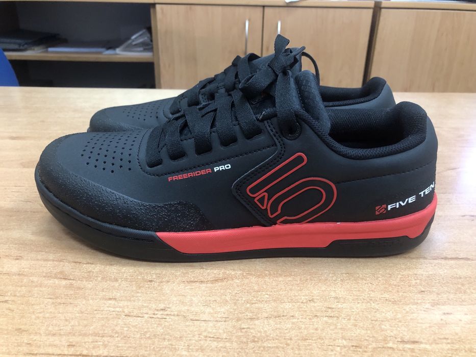 Вело екипировка Fox IXS Five Ten Crankbrothers