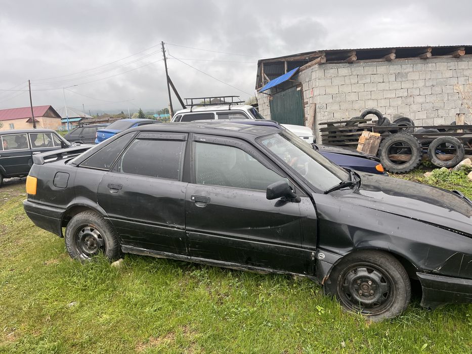 Продам Ауди 80 б3