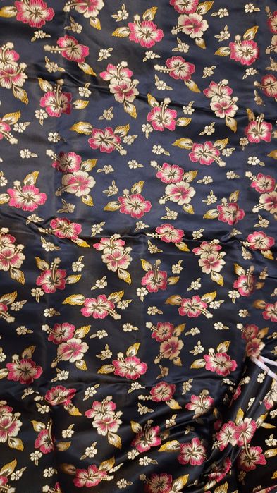 Material brocard de matase