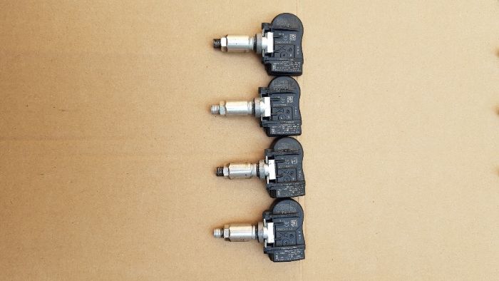 Senzori OEM BMW presiune roti, testati-verificati, livrare curier