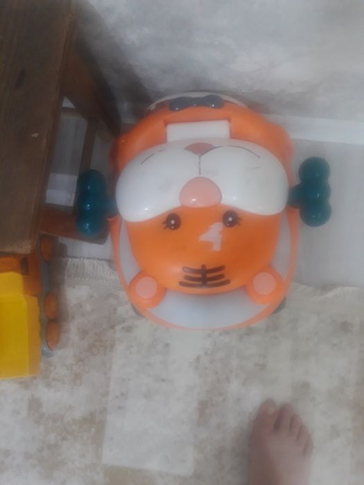 Детский горшок продам