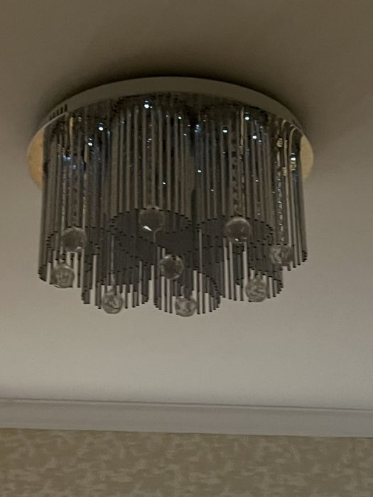 Люстра, потолочная