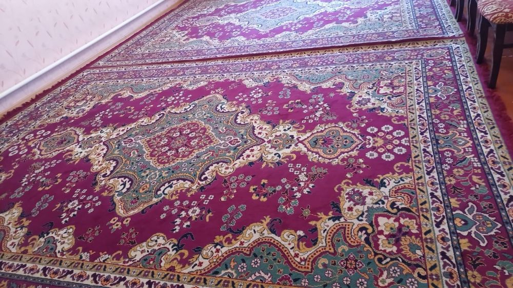 Продается ковры срочно!!!