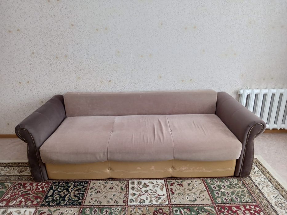 Продам диван сафа