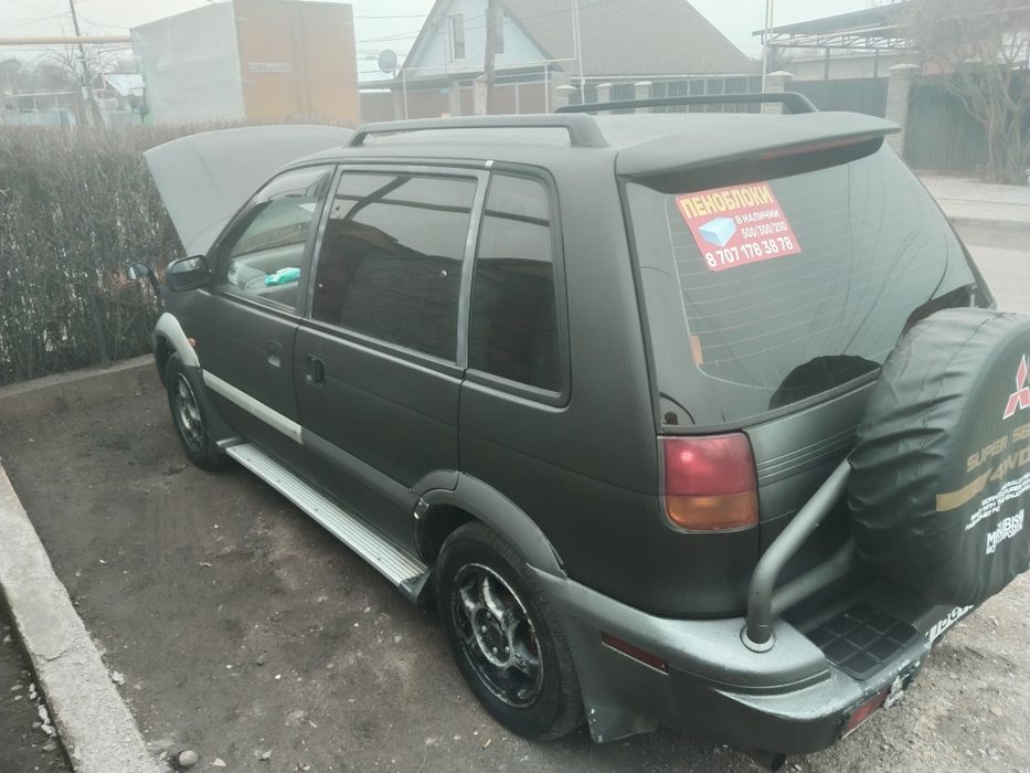 Продам rvr 1997 года